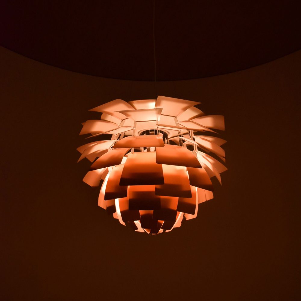 Artichoke designed by Poul Henningsen ph Letizia Agosta